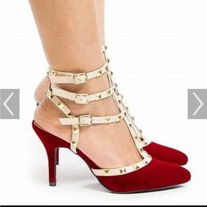 Wild Diva red faux suede and gold studded straps size 6 new in box